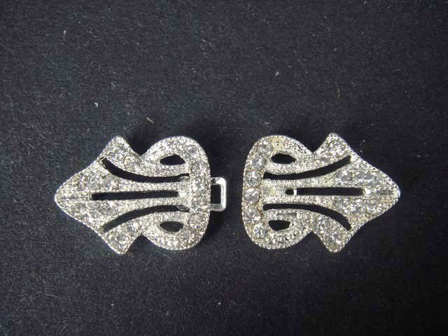 Bridal vintage style Rhinestone clasp hook button BU30
