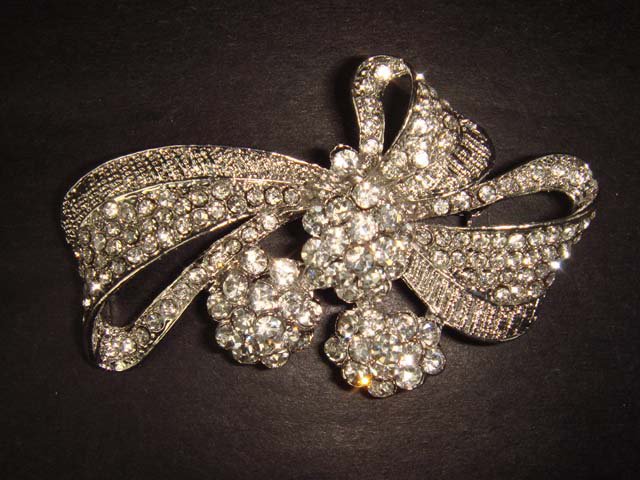 Bridal Crystal Bow bling Rhinestone Brooch pin Pi199