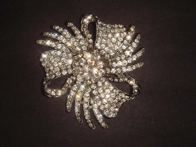 Bridal Cake topper Crystal Rhinestone Brooch pin PI456