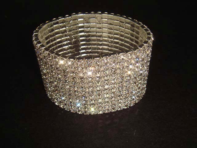Belly dance Lolita faux pearl Ivories gothic slave Bracelet -thin hand BR243