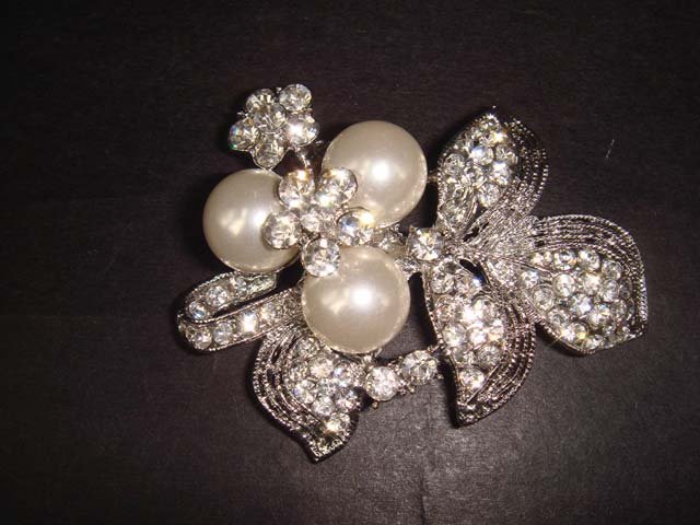 Bridal Faux pearl crystal cake scarf decorate Rhinestone Brooch pin Pi289