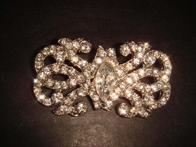 Bridal Vintage Style Clear Crystal Rhinestone silver tone Brooch pin PI233