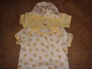 3 piece set size 0-3 months