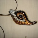 Beautiful gold, white & black glass shell pendant - eg04