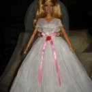Beautiful Barbie wedding dress with pink sash, veil & shoes - ed109