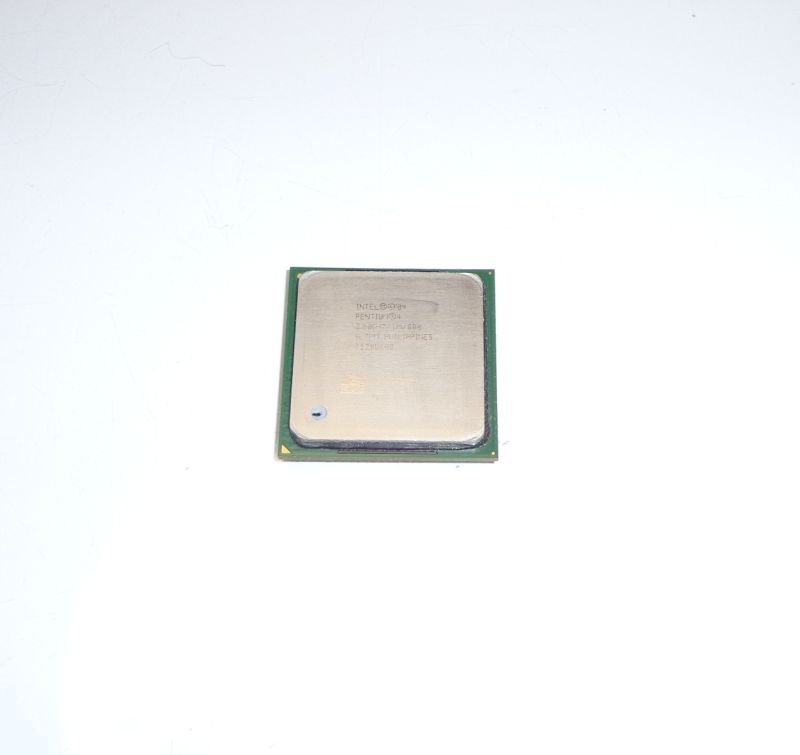 Intel Pentium 4 HT 3.00 GHz 1M Cache 800 MHz FSB SL7PM CPU Processor