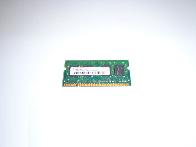 Infineon 512MB DDR2 4200 200-pin 533MHz HYS64T64020HDL-3.7-B Laptop Memory 417051-001