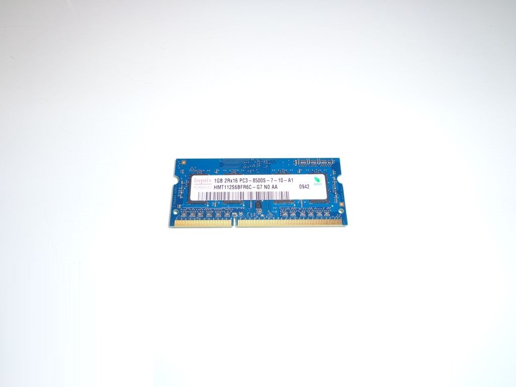 Hynix 1GB PC3-8500S-7-10-A1 HMT112S6AFR6C-G7 Notebook RAM Memory