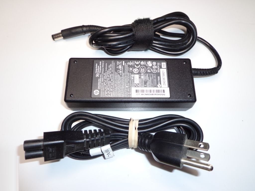 Original OEM HP 677777-001 19.5V 4.62A Notebook Ac Adapter