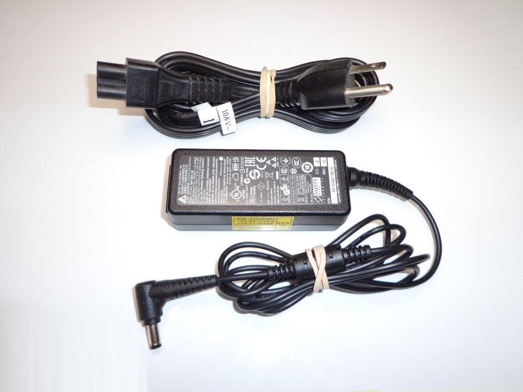 Original OEM Delta Electronics ADP-40KD BB 19V 2.1A Notebook Ac Adapter