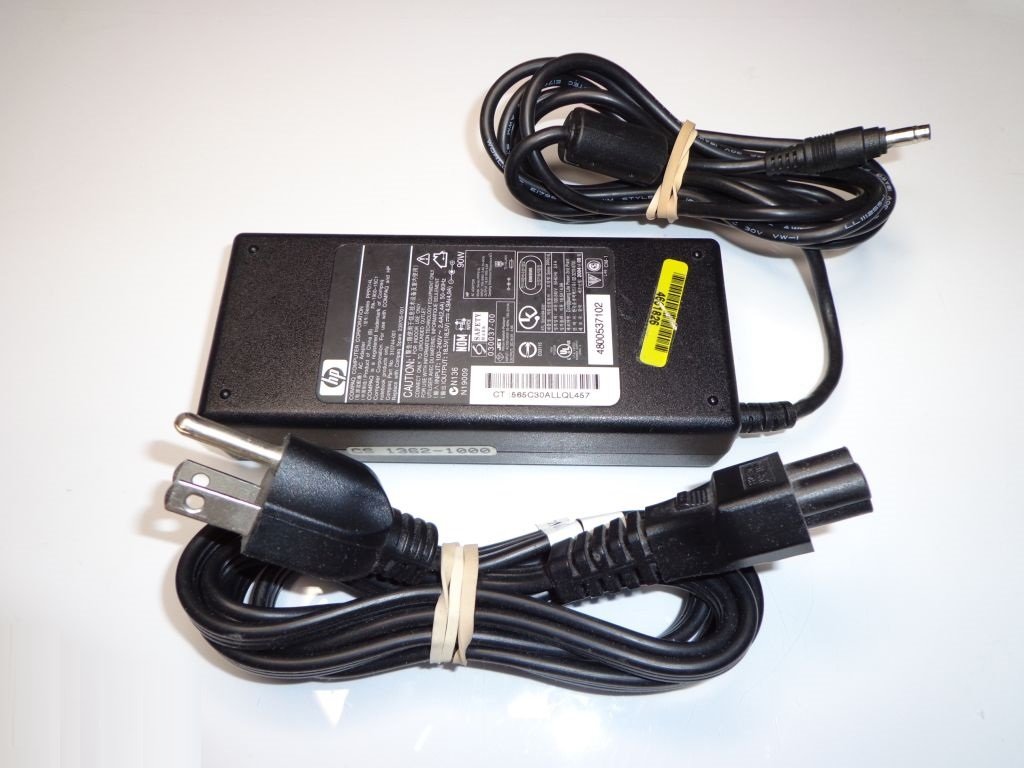 Original OEM HP 310744-001 18.5V 4.9A 90W Notebook Ac Adapter