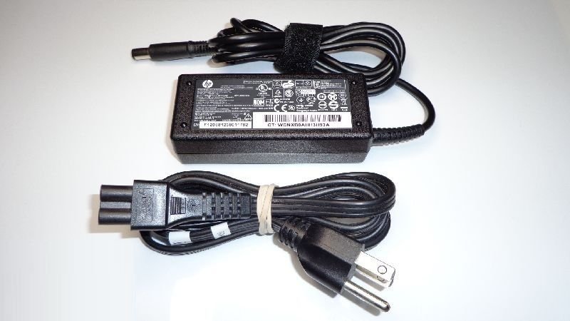 Original OEM HP 677774-002 PPP009C 19.5V Notebook Ac Adapter