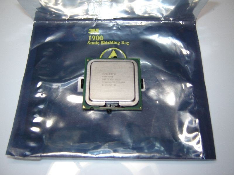 Intel Pentium D 925 3.0GHz 4MB L2 Cache Dual-Core SL9KA Socket 775 Processor CPU
