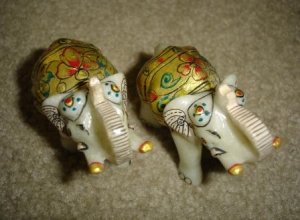 E028-ELEPHANT-PAIR (2.5X2)
