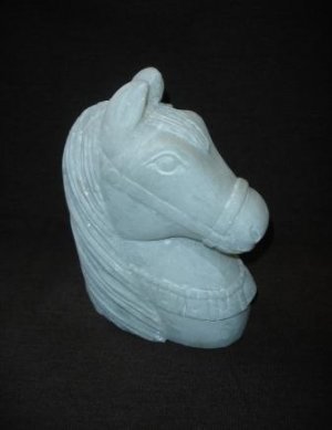H048-HORSE HEAD (9X7)