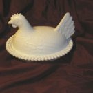 vintage beaded milk glass hen on nest candy bowl (b1)