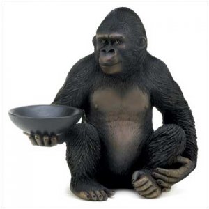 gorilla serving statue