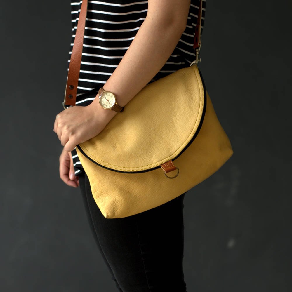 MONT5 RAMA Women Two-in-One Leather Bag | Leather Convertible Purse Backpack