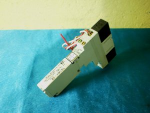 Lot 2pcs SMC VQ1101-5B Solenoid Valve