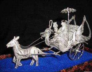Kencana Train Silver