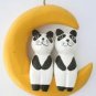 panda/ moon