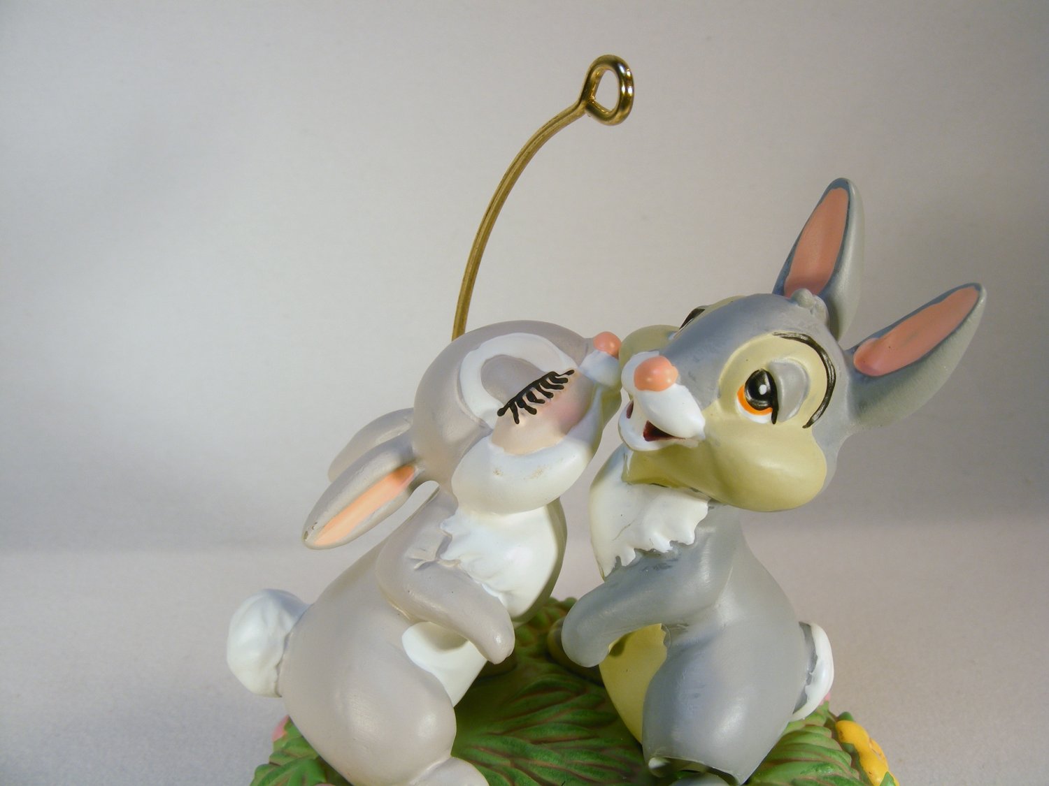 hallmark thumper