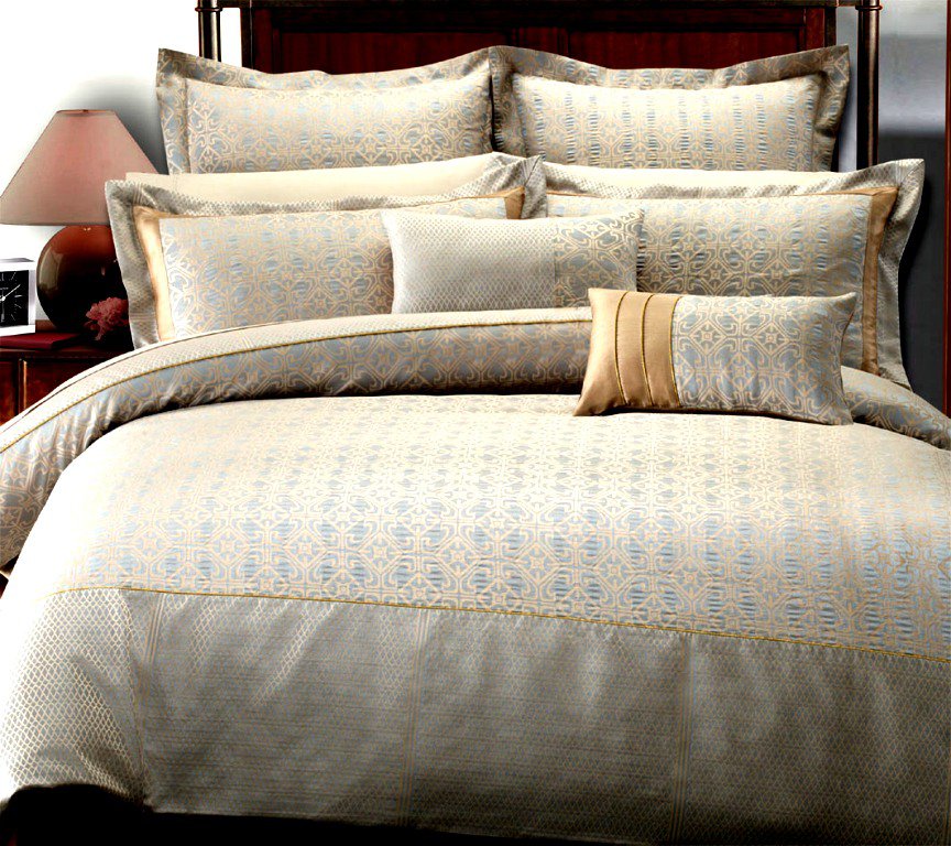 Melissa 9Piece Hotel Collection Bedding Set King Size