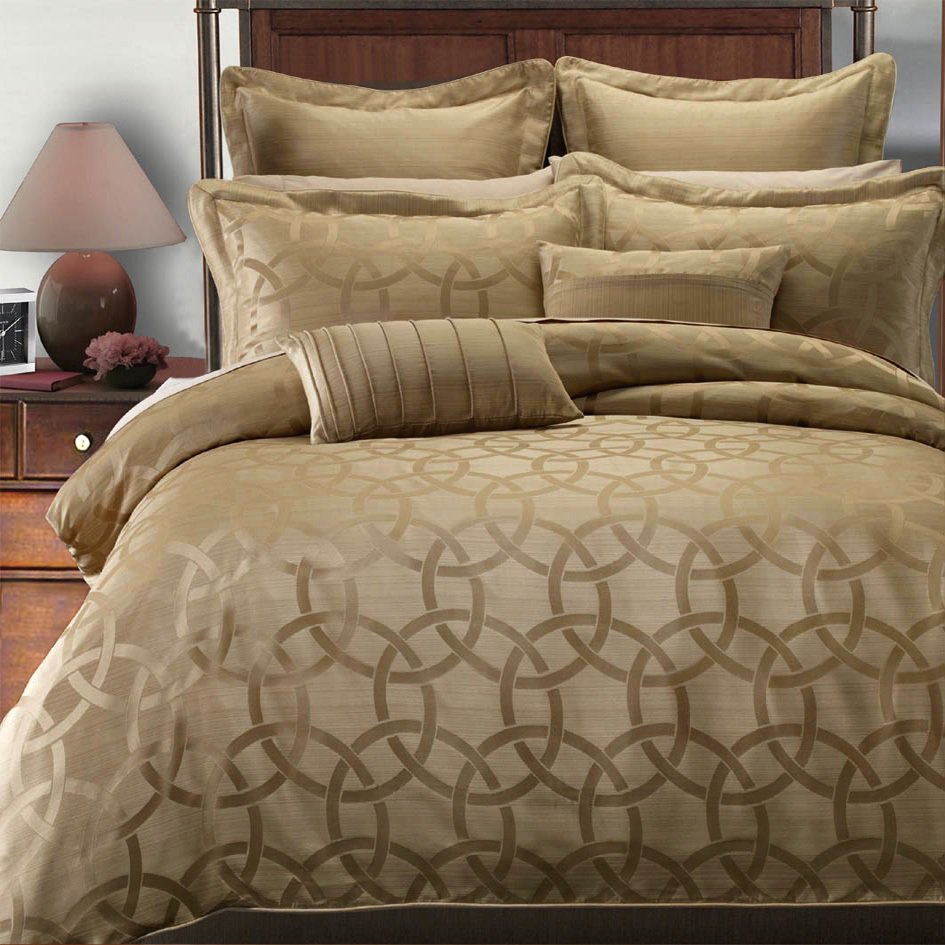 Paulina 9-Pieces Bedding Set by Royal Hotel Collection King Size