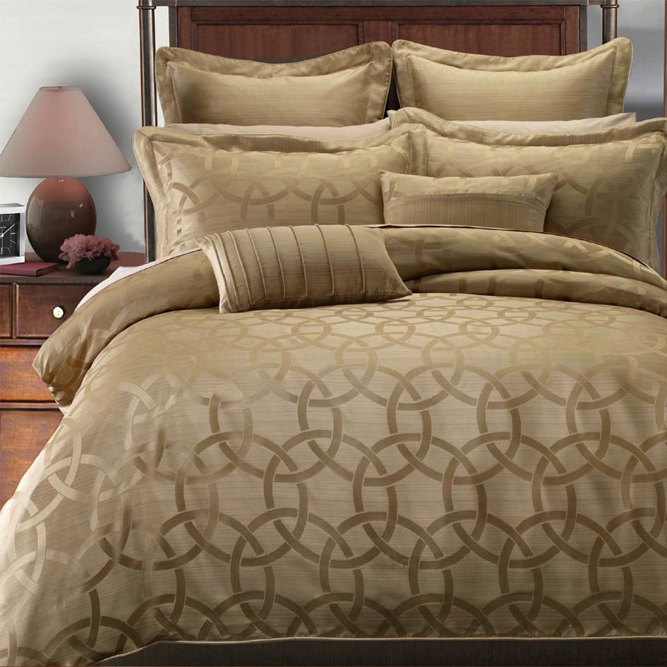 Paulina 9-Pieces Bedding Set by Royal Hotel Collection Full Size