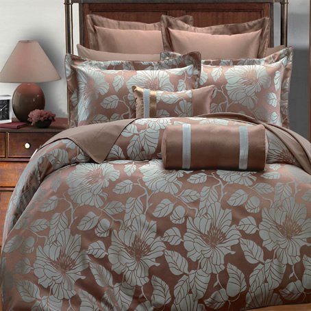 Amanda 9PC Bed in a bag by Royal Hotel Collections King Size