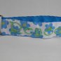 Keyfob Turquoise Daisies on White
