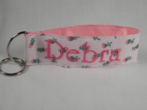 Keyfob Pink Rosebuds