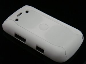 Hard Plastic Rubber Feel Armor Case for Blackberry Bold 9700/9780 - White