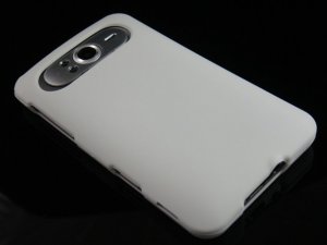 Hard Plastic Rubber Feel Cover Case for HTC HD7/HD7S - White