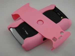 Hard Plastic Rubber Feel Armor Case for Blackberry Storm 2 9520/9550 - Pink