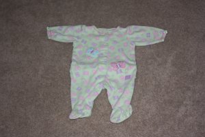 CARTERS JUST ONE YEAR Green Sleeper NB 0-3 M