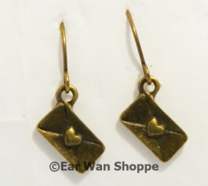 &acirc;�&yen; Handmade Brass Vintage Love Letter Heart Earrings&acirc;�&yen;