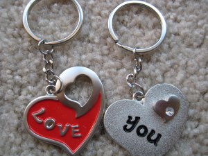 Love you keychains for couples