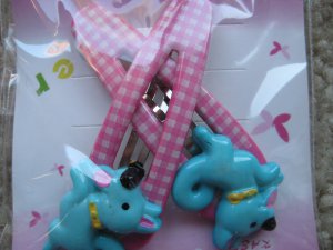 Pony hair clips A