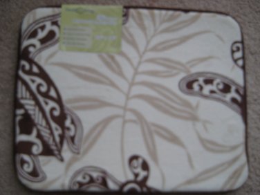 Hawaiian Memory Foam Mat (Honu Turtle Under Seaweed) size 16x20"