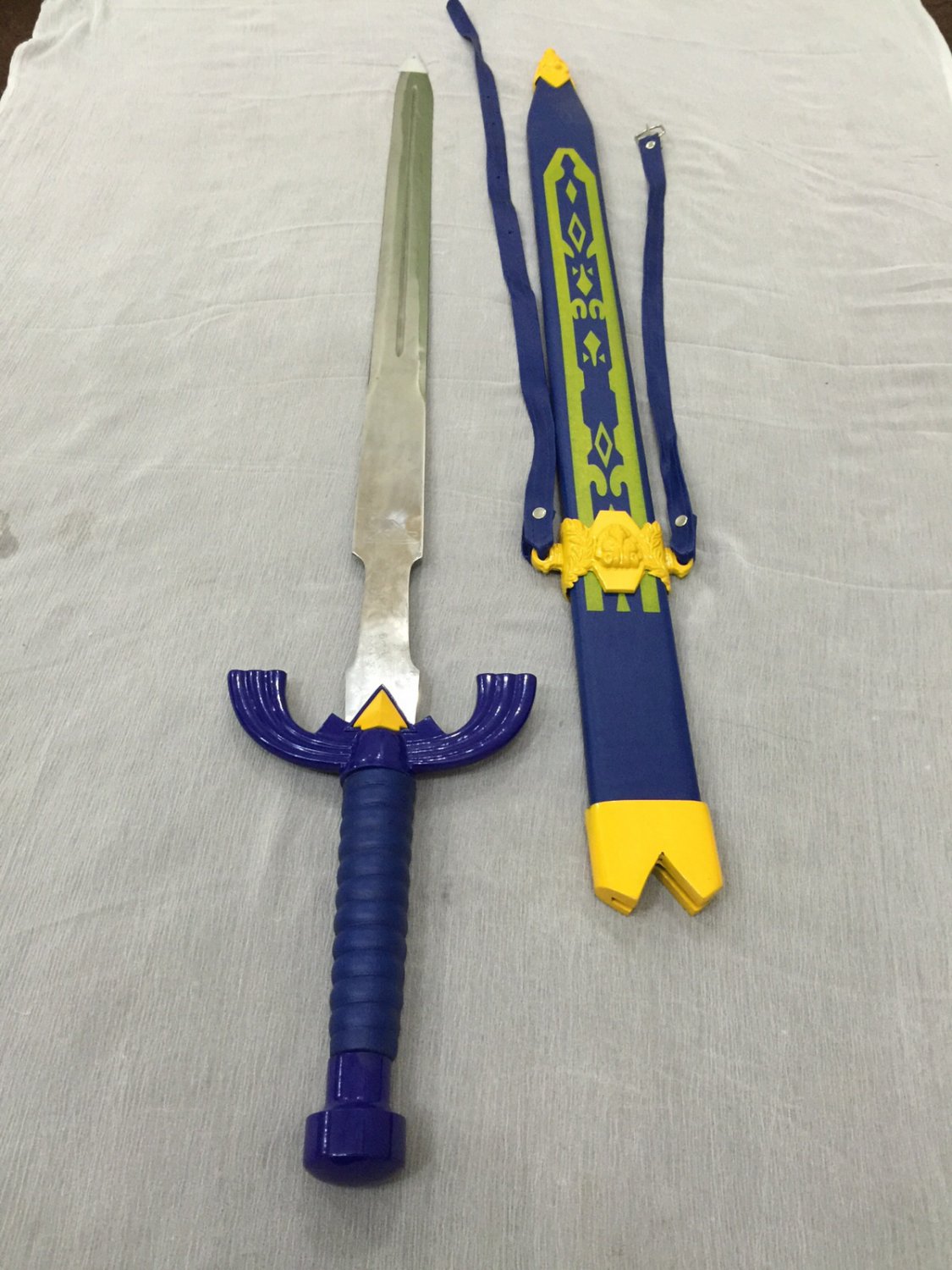 Legend of Zelda Link's Master Sword Hylian with cover