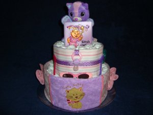 Kitty the Kat Diaper Cake