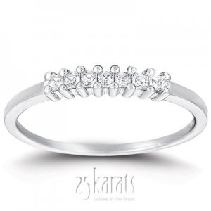 7 Stone Classic Low Set Princes Cut Diamond Band (0.24 ct. tw)