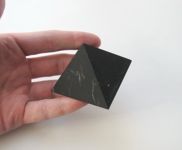 Shungite PYRAMID Healing Metaphysical Stone Shungit Schungit non-polished 94 gr Natural