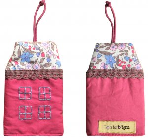 TonTubTim Home Sweet Home Key Holder / Key Fob (size s): Dark Pink