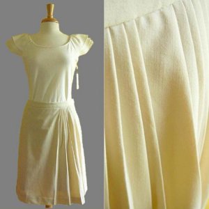NWOT G2000 Simple Classic Neutral Beige Pleated A-Line Work Office Skirt M