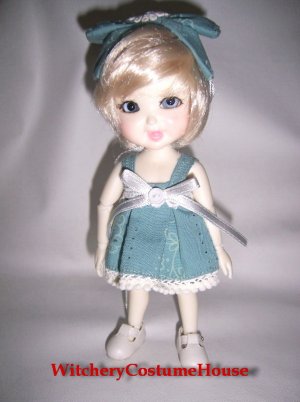 Lati Yellow outfit in set blue of green and white boommer pants