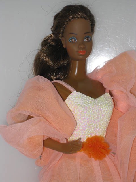 1978 BLACK SUPERSTAR KISSING CHRISTIE BARBIE DOLL + BOX & ACCESSORIES