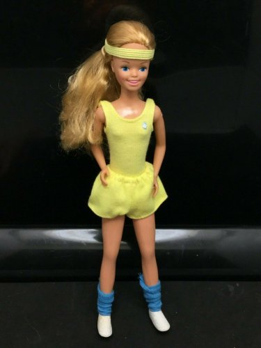 1984 Hot Stuff Skipper Doll + So Active Fashions #2235 Yellow Leotard & Shorts