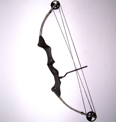 High Country Archery Bow - Extreme - 70/29 RH - Black/Advantage 3D Camo ...